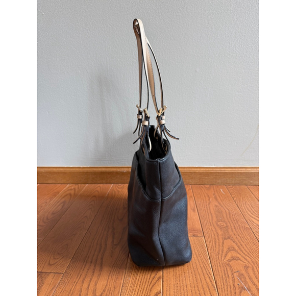 Michael Kors Black and Tan Tote Purse EUC - Picture 3 of 8